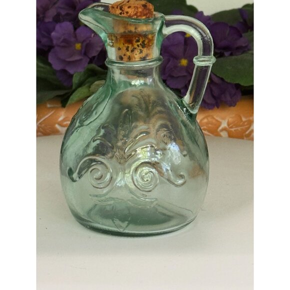 Vintage Green Glass Cruet / Decanter With Cork Stopper - Picture 4 of 10